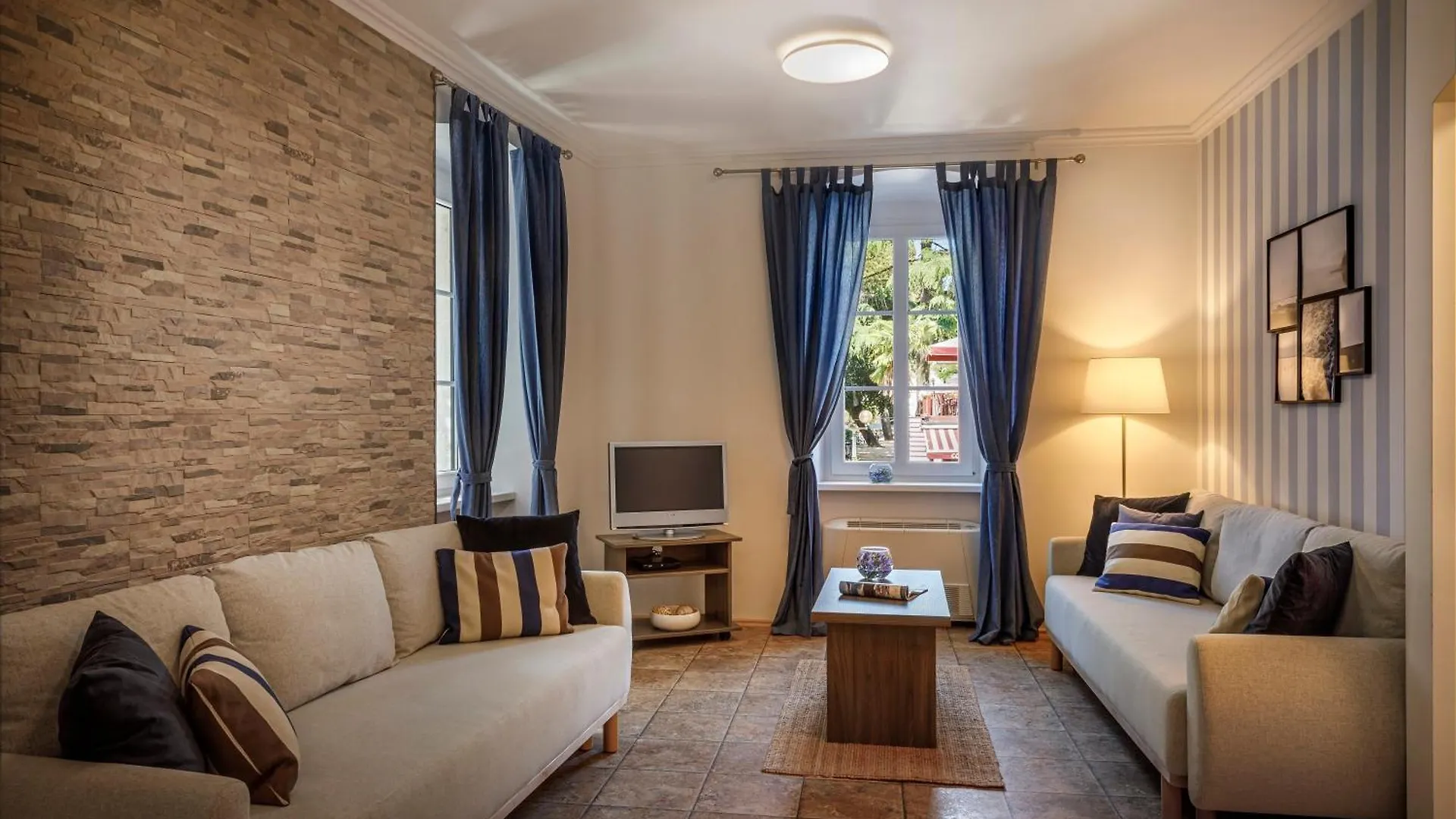 Διαμέρισμα Old Town Suites And Rooms Πόρετς Κροατία